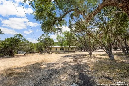 House for Sale at 1454/1442/1430 Ridge Wind, Canyon Lake,  TX 78133