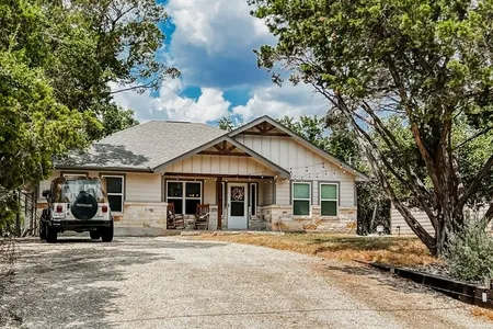 House for Sale at 1881 Blueridge Dr, Canyon Lake,  TX 78133-3798