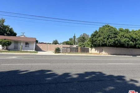 House for Sale at 18371 E 17th St, Santa Ana,  CA 92705