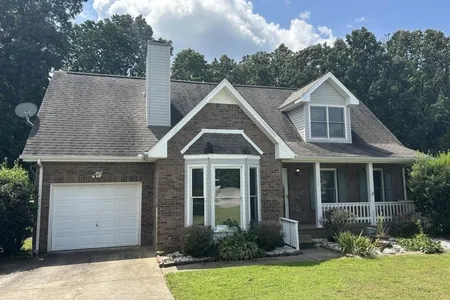 Townhouse for Sale at 168 Brad Ct, Clarksville,  TN 37043