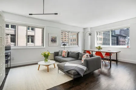 Unit for sale at 200 West 24th Street, Manhattan, NY 10011