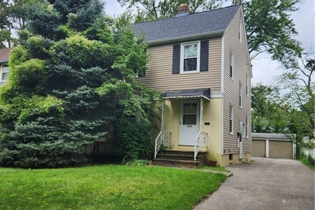 Unit for sale at 3985 Rosemond Road, Cleveland Heights, OH 44121