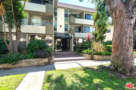 Condo for Sale at 11910 Mayfield Ave #202, Los Angeles,  CA 90049