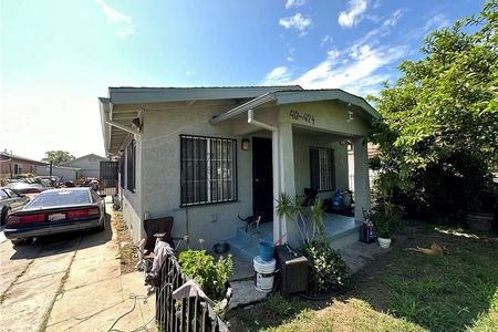 Unit for sale at 412 West 95th Street, Los Angeles, CA 90003