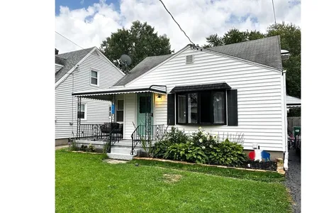 House for Sale at 646 71st Street, Niagara Falls,  NY 14304
