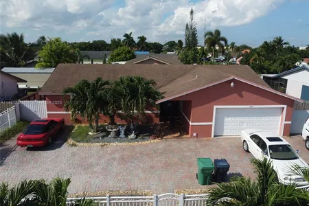 House for Sale at 13241 Sw 254th Ter, Homestead,  FL 33032