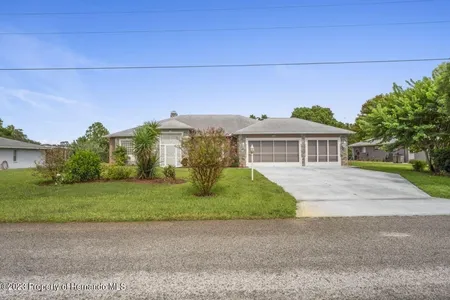 Unit for sale at 202 Callaway Avenue, Spring Hill, FL 34606