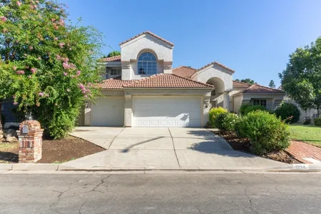 House for Sale at 1324 E Quincy Avenue, Fresno,  CA 93720-2245