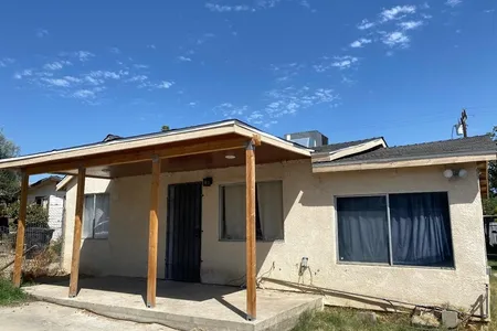 House for Sale at 2410 Valley View Street, Selma,  CA 93662-3934
