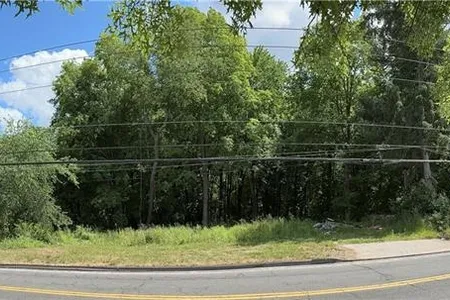 Unit for sale at 50 Taylor Street, Manchester, Connecticut 06042