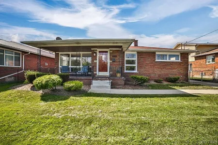 House for Sale at 2638 Parkview Drive, Niagara Falls,  NY 14305