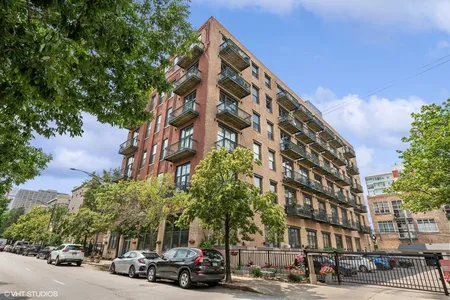 Unit for sale at 1632 South Indiana Avenue, Chicago, IL 60616