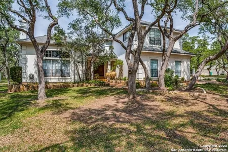 House for Sale at 2207 Estate View Dr, San Antonio,  TX 78260-2211