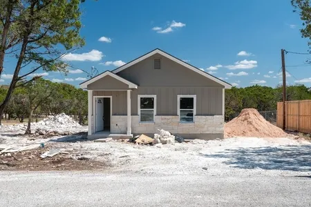 House for Sale at 1029 Ramble Hills, Canyon Lake,  TX 78133