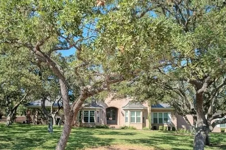 House for Sale at 2211 Estate Gate, San Antonio,  TX 78260