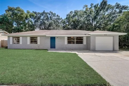 House for Sale at 113 Burgos Road, Winter Springs,  FL 32708