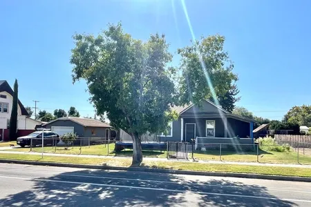 House for Sale at 917 J Street, Reedley,  CA 93654-2858