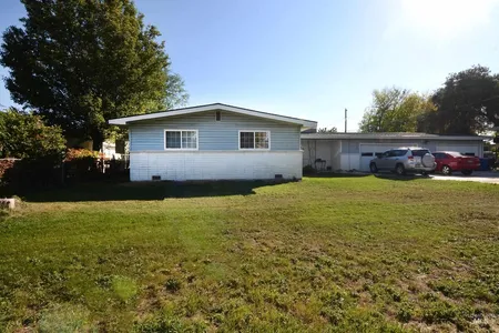 Unit for sale at 1122 North Midland Boulevard, Nampa, ID 83651