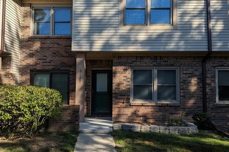 Unit for sale at 9523 Maple Way, Indianapolis, IN 46268