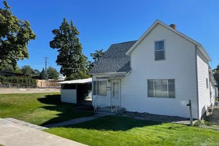 Unit for sale at 424 13th Avenue North, Nampa, ID 83687
