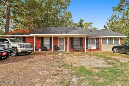 Unit for sale at 2605 West McDowell Road, Jackson, MS 39204