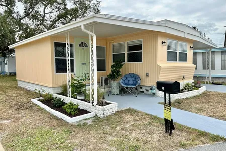 Unit for sale at 28488 US Highway 19 North, Clearwater, FL 33761