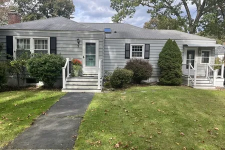 Unit for sale at 7 Asbury Road, Worcester, MA 01602