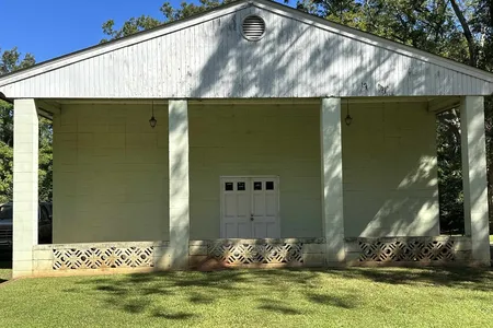 Unit for sale at 1017 Ext W College Street, Griffin, GA 30224