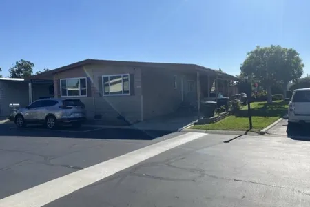 Unit for sale at 24922 Muirlands Boulevard, Lake Forest, CA 92630