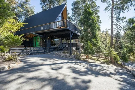 Unit for sale at 351 Grass Valley Road, Lake Arrowhead, CA 92352