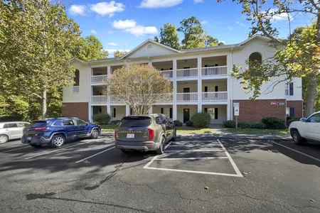 Unit for sale at 1901 Trailwood Heights Lane, Raleigh, NC 27603