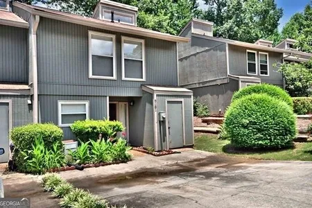 Unit for sale at 6181 Woodland Road, Peachtree Corners, GA 30092
