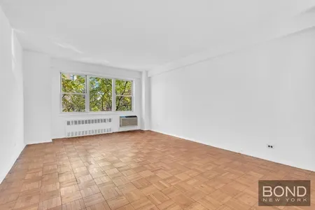 Unit for sale at 14 Horatio Street, Manhattan, NY 10014