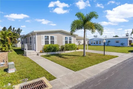 Unit for sale at 102 Sunset Circle, NORTH FORT MYERS, FL 33903