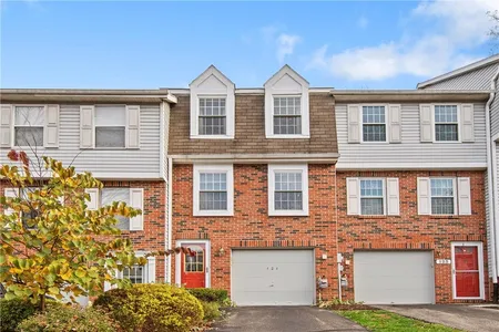 Unit for sale at 121 Rossmor Court, Ross Twp, PA 15229