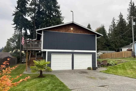 Unit for sale at 1507 South B Street, Port Angeles, WA 98363