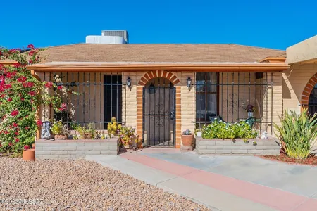 Unit for sale at 810 West Calle Garcia, Tucson, AZ 85706