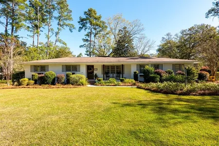 Unit for sale at 2205 Young Drive, Valdosta, GA 31602