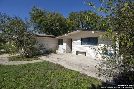 Unit for sale at 815 Sterling Drive, San Antonio, TX 78220