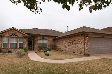 Unit for sale at 8716 Northwest 85th Place, Oklahoma City, OK 73132