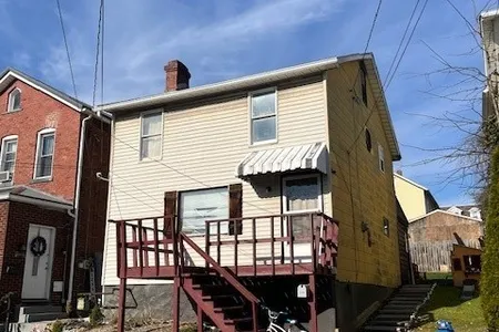 Unit for sale at 515 East 8th Avenue, Tarentum, PA 15084