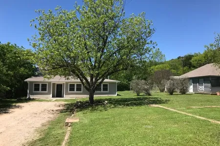 Unit for sale at 1000 Southwest 7th Avenue, Mineral Wells, TX 76067