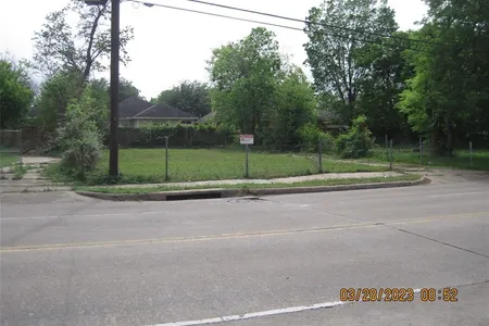 Unit for sale at 3522 Mainer Street, Houston, TX 77021