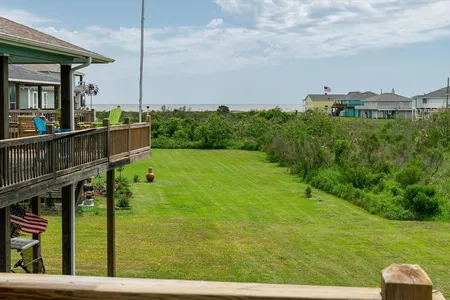 Unit for sale at 963 Sand Dune Drive, Crystal Beach, TX 77650