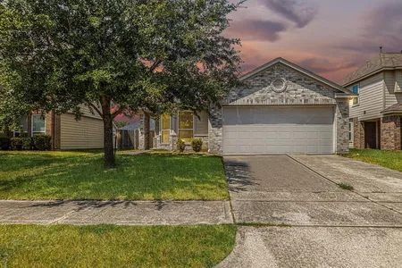 Unit for sale at 5411 Peppercorn Drive, Baytown, TX 77521