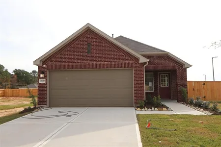 Unit for sale at 16129 Coffee Creek Court, Montgomery, TX 77044