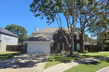 Unit for sale at 4011 Ivywood Drive, Pearland, TX 77584