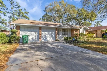 Unit for sale at 10310 Blades Street, Houston, TX 77016