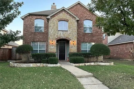 Unit for sale at 2801 Greenway Drive, Frisco, TX 75034