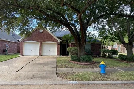 Unit for sale at 3802 Shady Breeze Drive, Houston, TX 77082